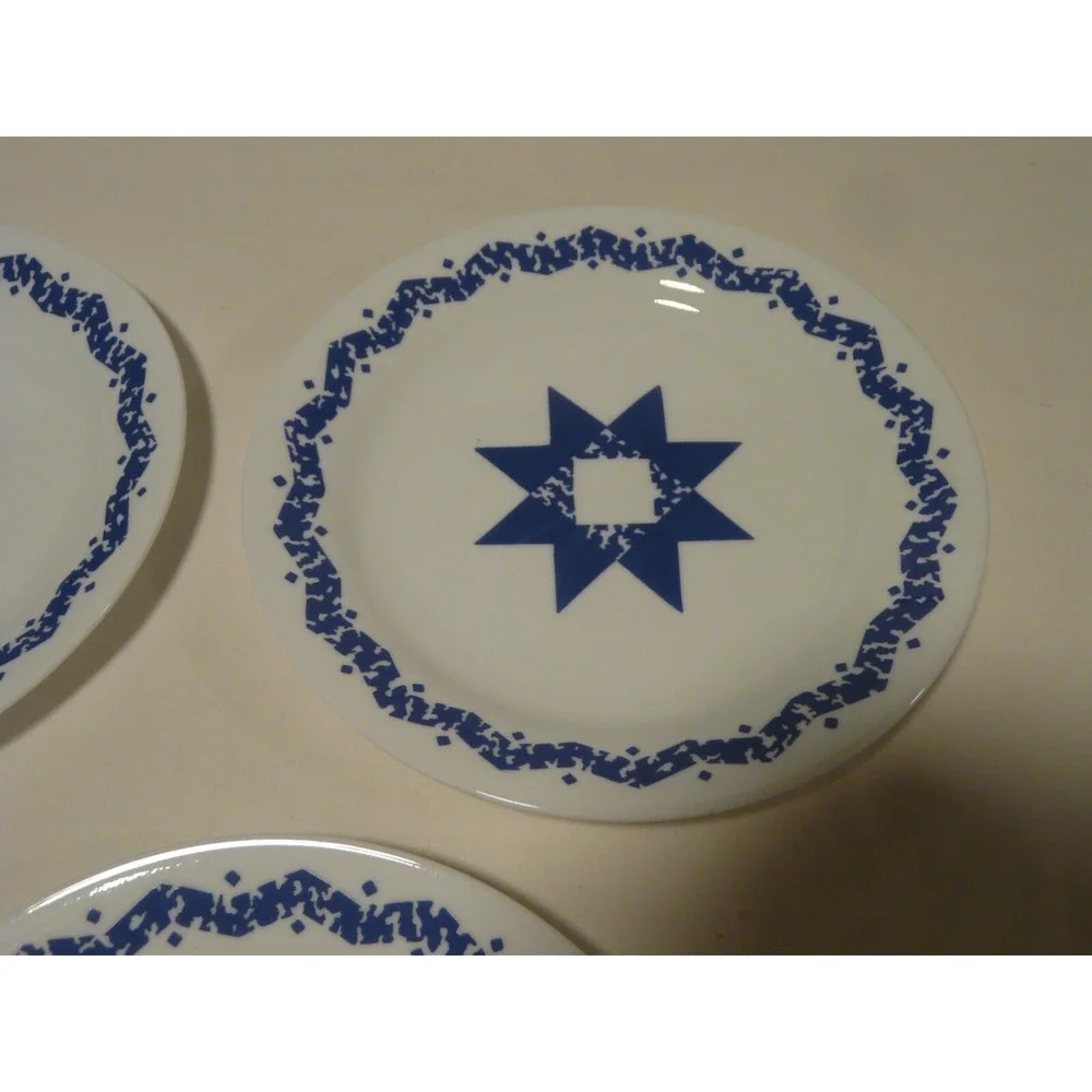 Set of 4 Corelle Corning Salad Plates Blue Star Pattern Retired USA‎ 7.25
